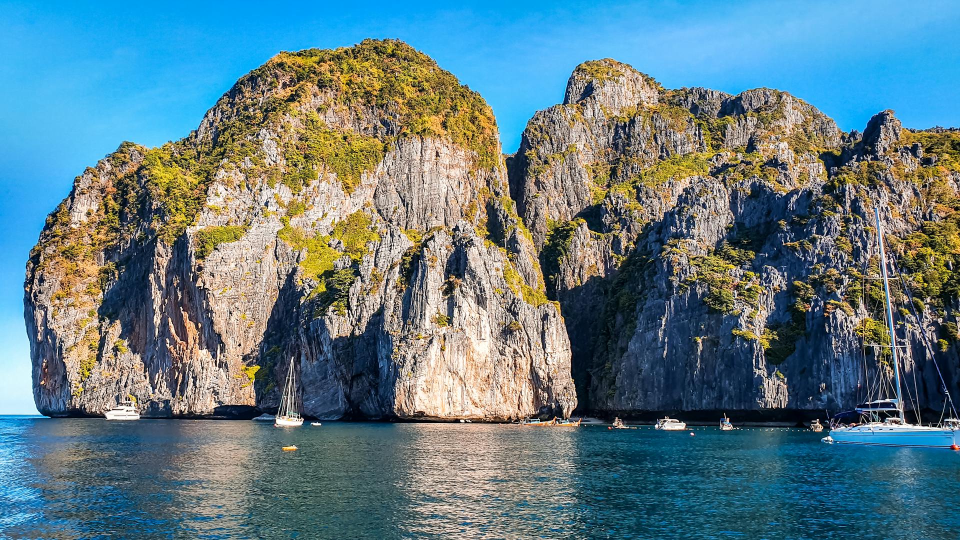 Legendary caves that define Krabi’s mystical beauty